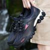 Outdoor Casual Sandals Men Black Mesh Hollow Breathable